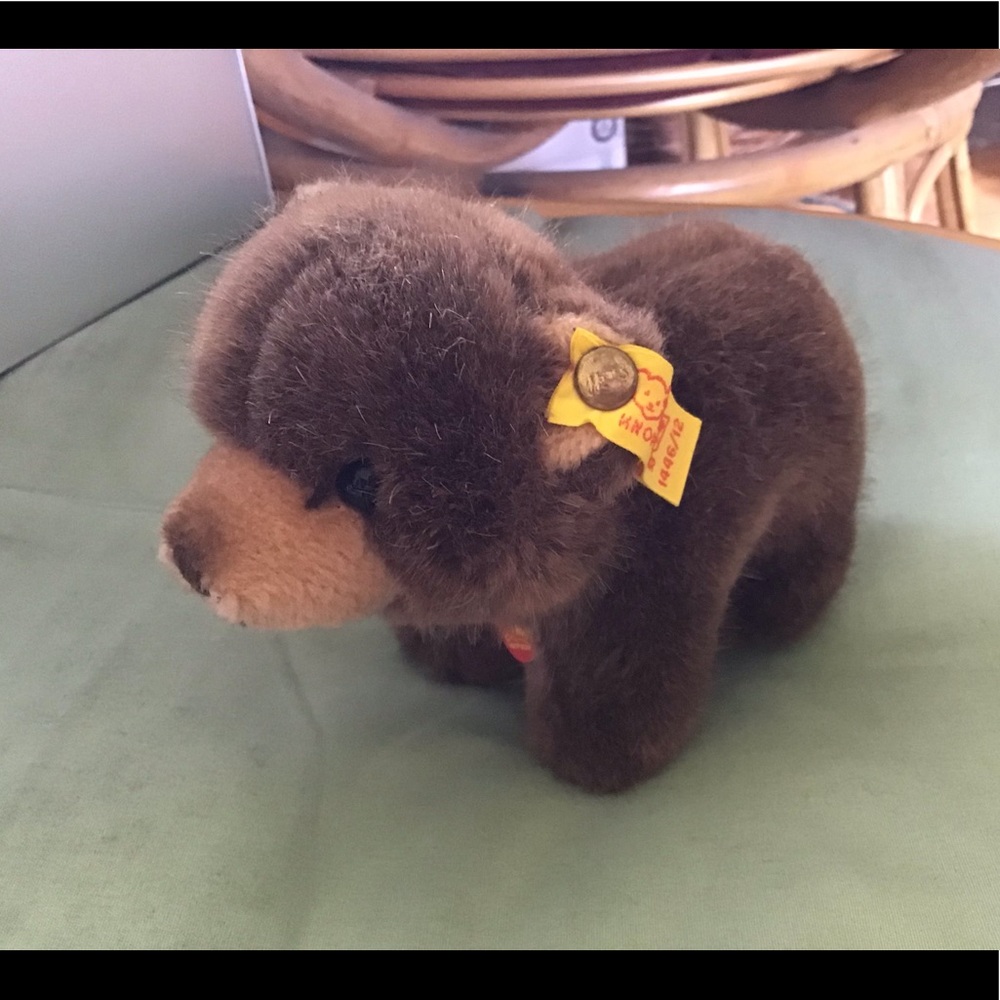 Steiff Browny -1985 -1446/12-ear & cloth tags, EUC
